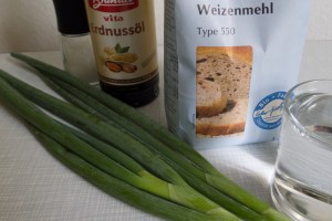 20160911-chin-pfannkuchen-mit-fruehlingszwiebeln-p1060476