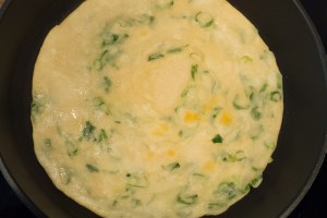 20160911-chin-pfannkuchen-mit-fruehlingszwiebeln-p1060498